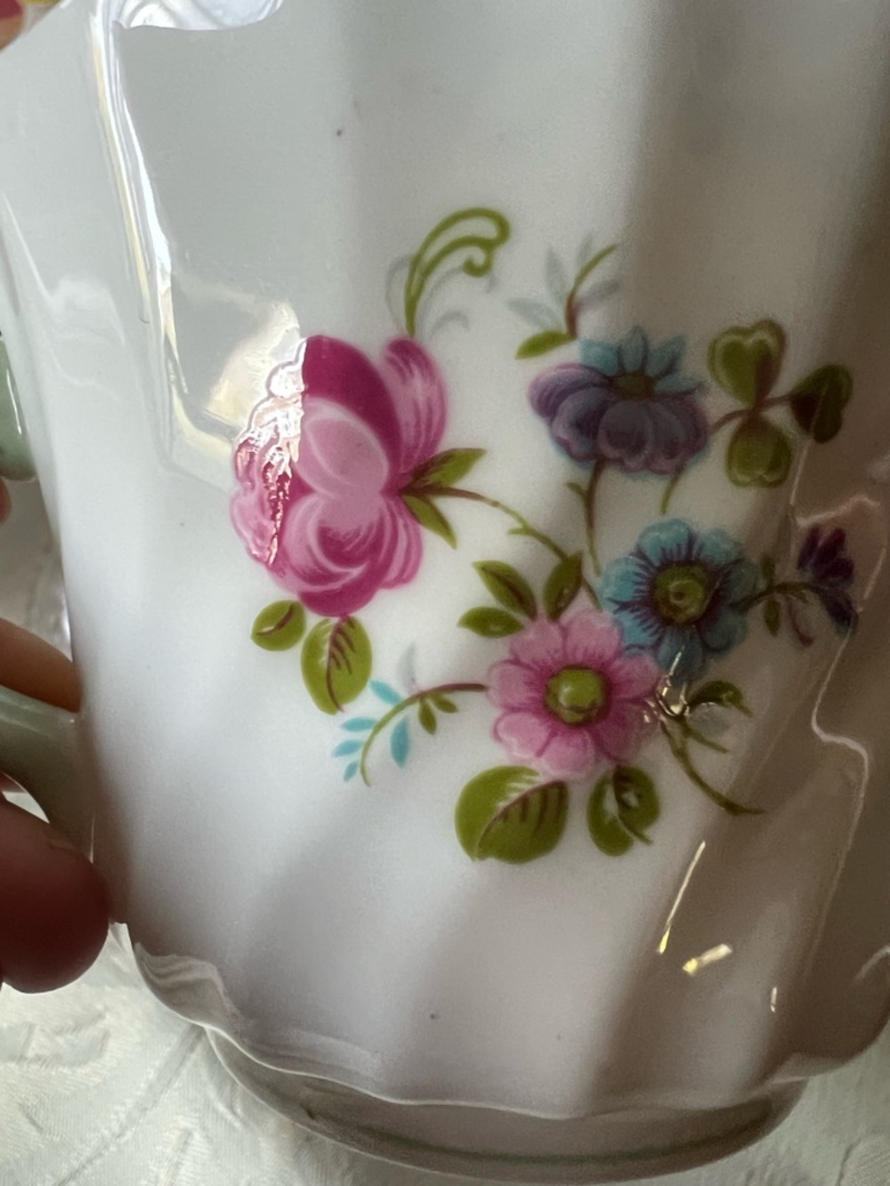 Vintage Floral Porcelain Teacup only, pastel green trim, by Staffordshire Eng. - Picture 6 of 6